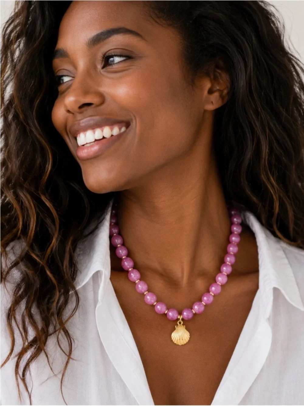 New! Coastal Preppy Mauve Beaded Gold Shell Dopamine Necklace NWOT 3033